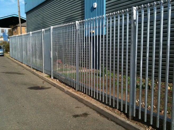 Palisade Fencing